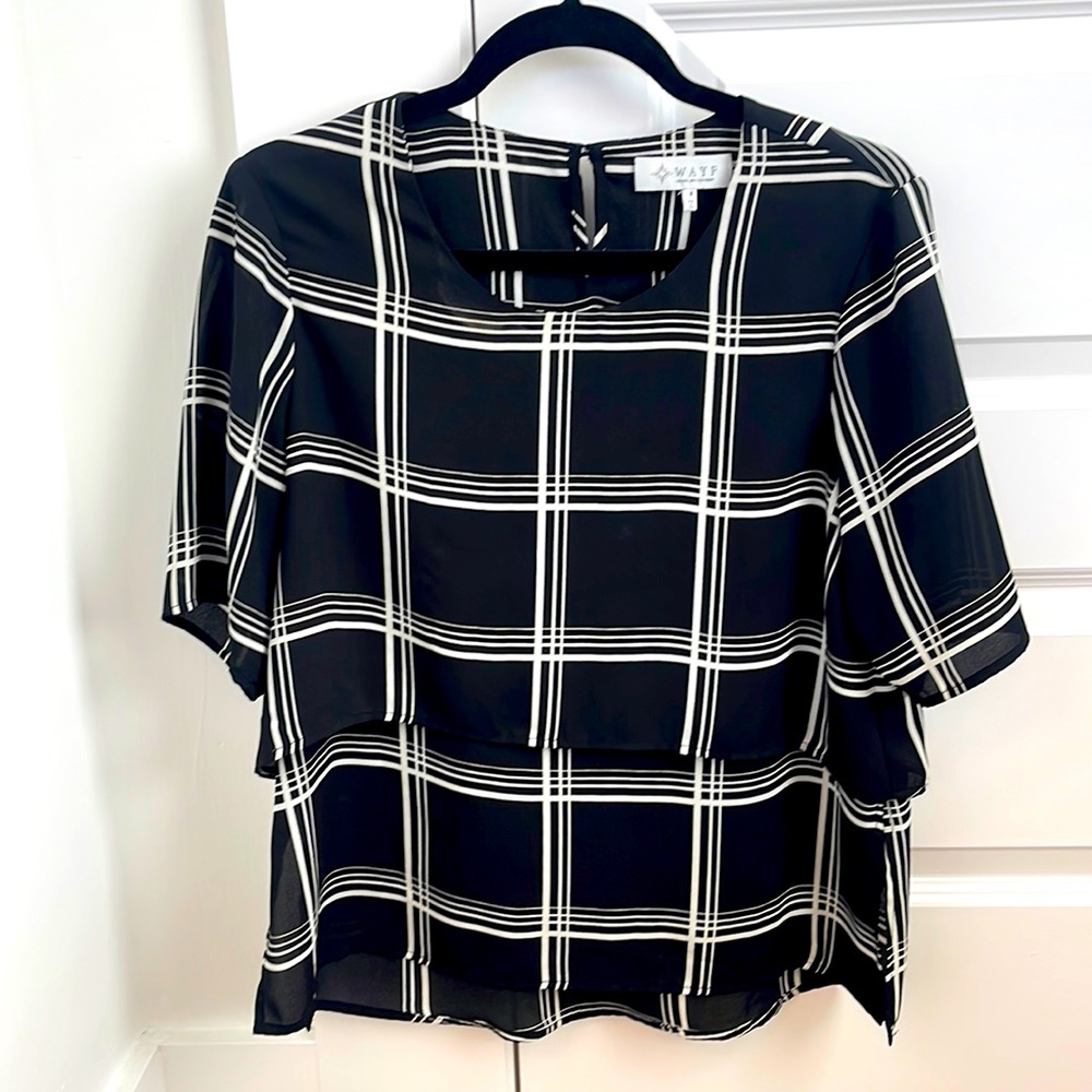 WAYF womens top medium